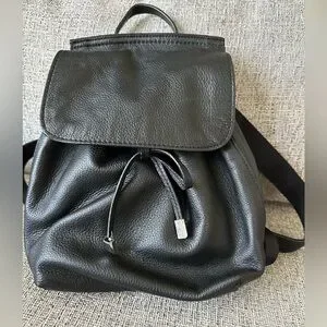 Danier Bags Danier Leather Backpack Poshmark